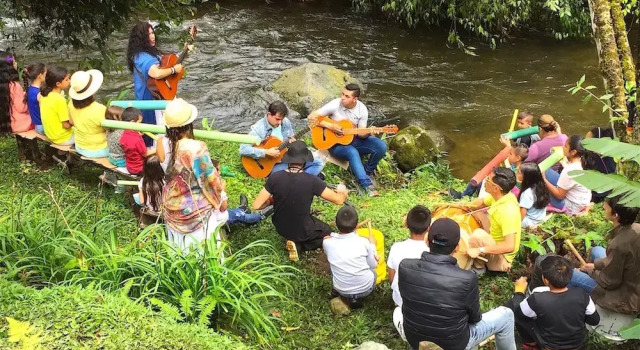 Трёхместный семейный номер Standard Refugio Puente Explanacion Ecolodge