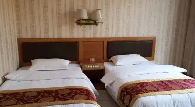 Mengzi Xingda Hotel (Honghe Stadium Honghe Prefecture Government Branch), Boek Hotel Mengzi Yunnan
