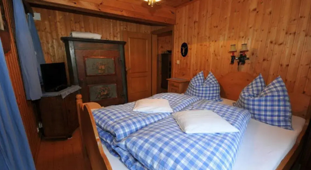 Коттедж с 3 комнатами Haus am Bach