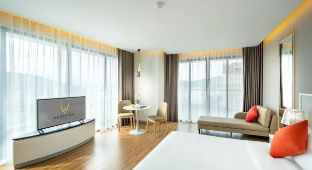 Номер Standard DeLaSea Ha Long Hotel - Modern Bayview Escape