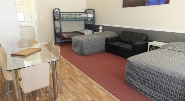 Nagambie Caravan Park & Motel, Boek Motel Nagambie Victoria