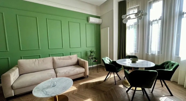 Апартаменты Deluxe PoshSpot Apartments