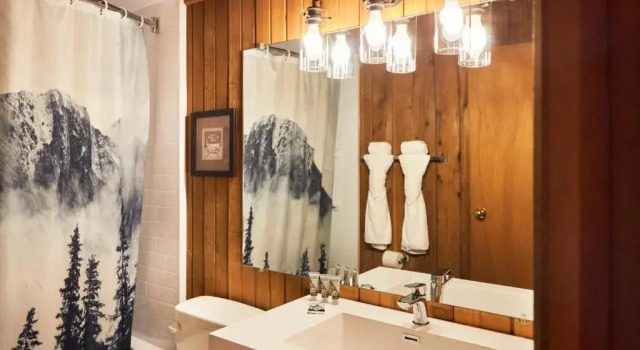 Коттедж Deluxe Banff Gate Mountain Resort