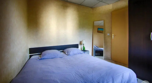 Annecy/Cran Gevrier : grand T2, Buchen Sie Hotel Cran-Gevrier Lac d’Annecy