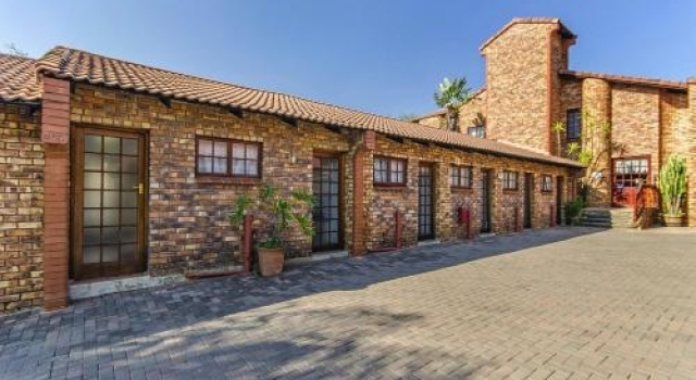 Peter's Guesthouse, Boek Hotel Hotels in Gauteng met ontbijt, Ontbijt
