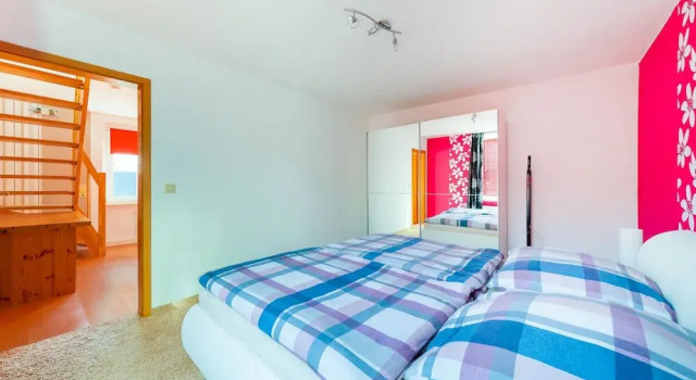 Vibrant Apartment in Coswig near River, Prenota Appartamento  
