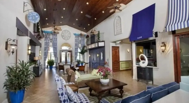 Вилла Flash 20 Off Beautiful Pvt Pool and Spa Home