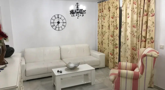 Acqua Fuengirola Apartments