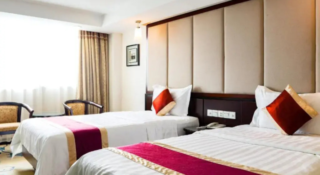 Двухместный номер Business Deluxe New World Hotel