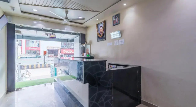 Hotel Mahadev Regency Kanpur