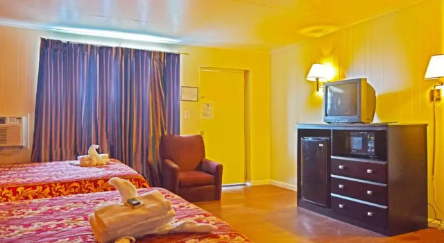 Люкс Skyview Manor Motel