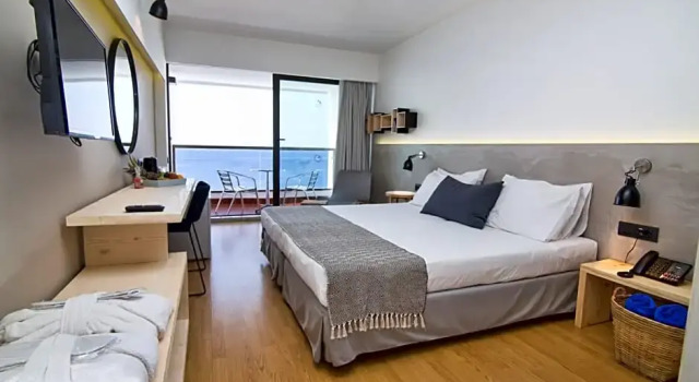 Номер Deluxe с видом на город Blue Sky City Beach Hotel