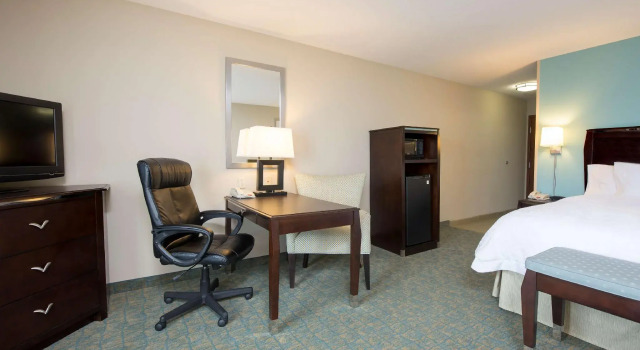 Двухместный номер Standard Hampton Inn & Suites Crawfordsville