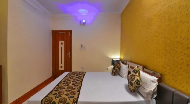 Hotel Mg Residency