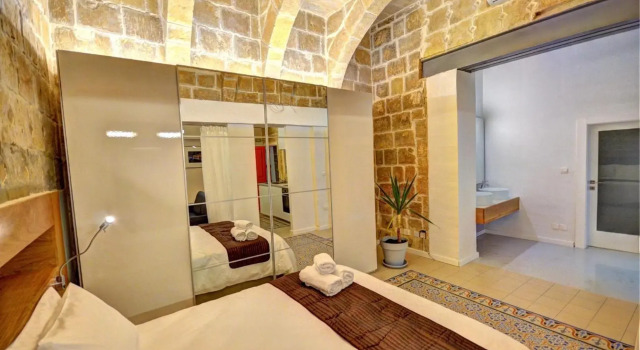 Coral Apartment (Valletta)