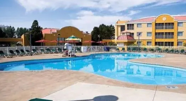 Cedar Point's Sandcastle Suites, Buchen Sie Hotel Sandusky South Ohio