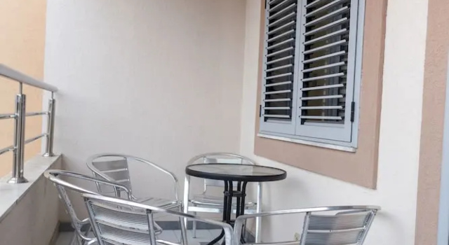 Семейные апартаменты с 3 комнатами SMS Apartments