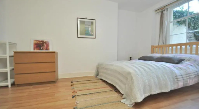 Large Garden Flat in the Heart of Islington, Забронировать Отель Отели Англии 3 звезды, 3*