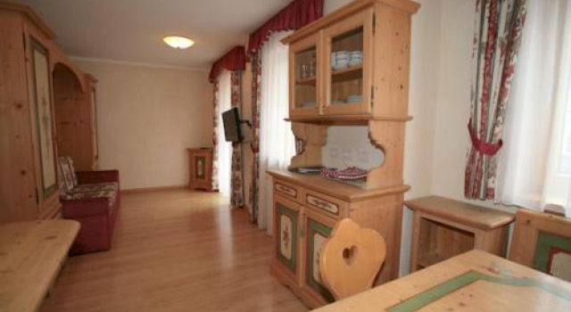 Casa Maurivan, Забронировать Отель Отели в центре Канацеи, в центре, Парковка