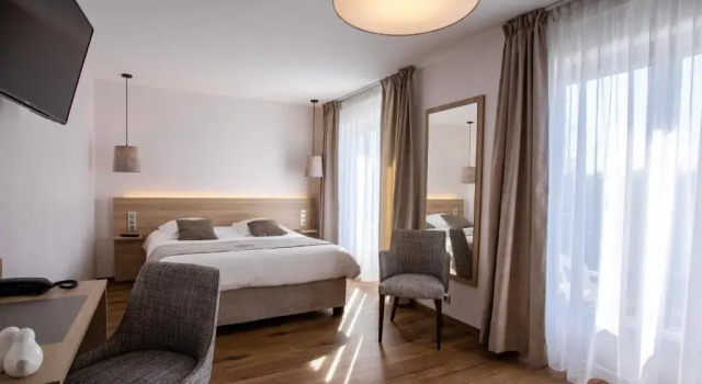 Двухместный номер Standard с балконом Maison DRAPIER - Lac de Madine Hôtel Restaurant & SPA
