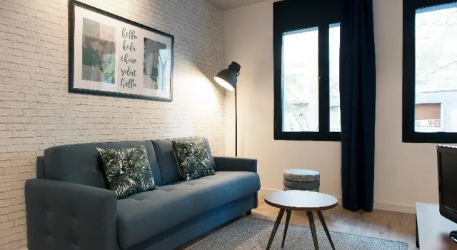 Апартаменты c 1 комнатой с балконом MH Apartments Sant Pau