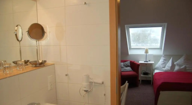 Номер Standard Hotel-Ferienwohnungen Cafe Maarblick