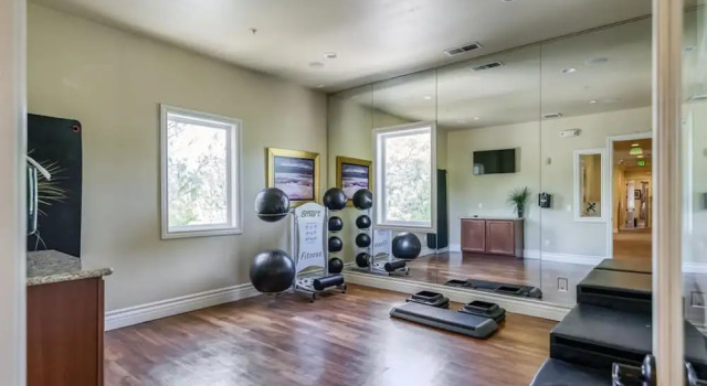 Апартаменты Marketing in Reno With 2 Bedrooms and 2 Bathrooms