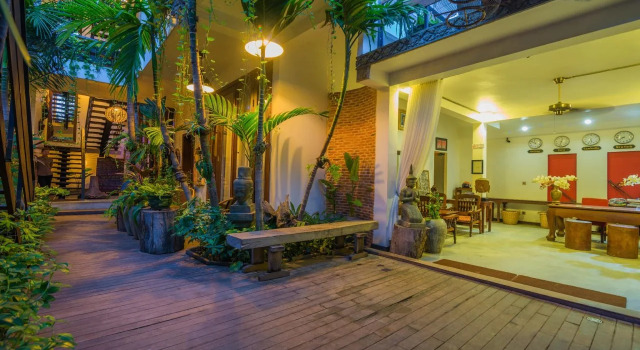 Cambana d'Angkor Suites