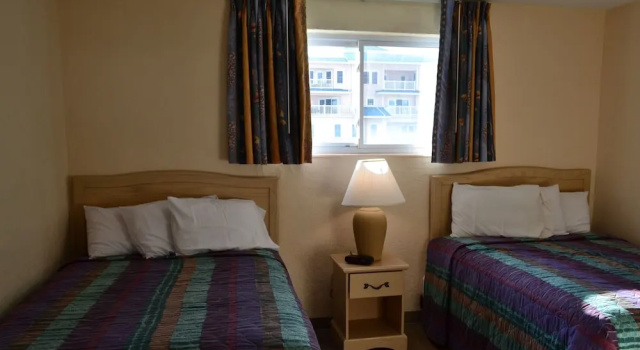 Номер Standard с красивым видом из окна Royal Hawaiian Motel