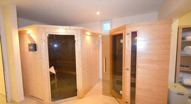 Apartments Franka, Varaa Huoneisto Hotellit Kvarner Islands uima-altaalla, Uima-allas