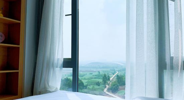 Muning morning hotel (Tianfu Yixinhu Metro Station), Boek Hotel Hotels in Chengdu met parkeren, Parkeren