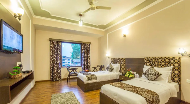 Solar Residency, Srinagar, Забронировать Отель Отели Jammu & Kashmir Ski по системе «всё включено», Всё включено