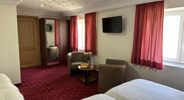 Hotel Eikenhof, Rezerwuj Hotel Hotele w Bruksela z parkingiem, Parking
