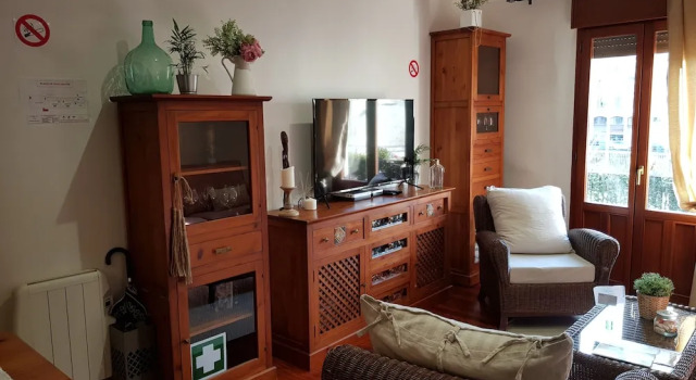 Apartamento en el Casco Viejo de Bilbao, Book Apartment Hotels in Vizcaya with Parking, Parking