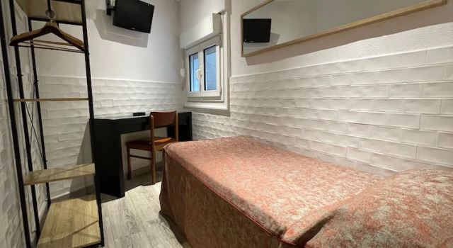 Номер Economy Hotel de La Comédie - Place De La Comédie Opéra