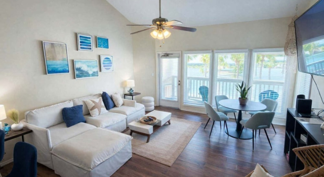 Fresh &bright 1br Condo Poolview & Steps To Beach 1 Bedroom Condo, Buchen Sie Ferienwohnung Padre Island USA