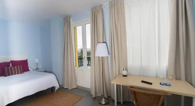 Hotel Valle del Oja, Book Hotel Hoteller i La Rioja med pool, Swimmingpool