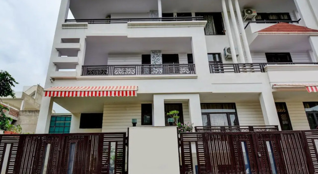 OYO 16809 Home Jagsheelaanchal Splendid Studio JLN Marg, Забронировать Отель Отели штата Раджастхана с парковкой, Парковка