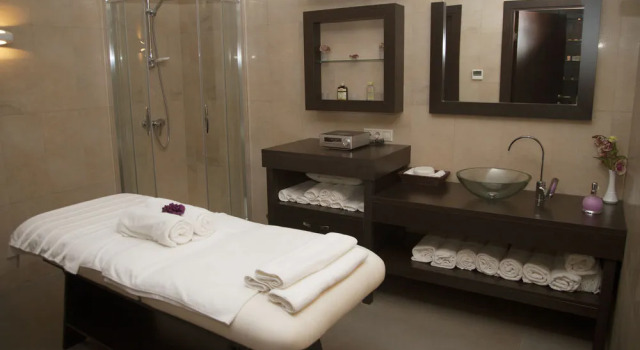 Shirvan Hotel & SPA, Rezervasyon Tatil Köyü Şamahı Shamakhi District