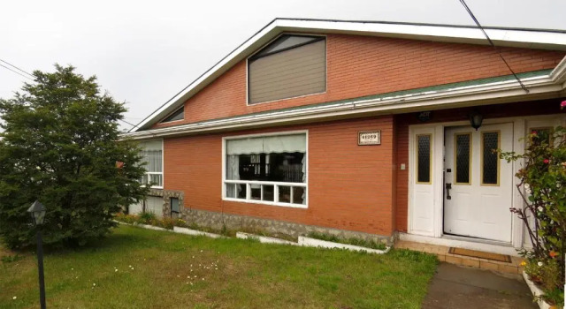 Sandy Point Hostal, Rezervovat Penzión se snídaní Hotely v Los Lagos s parkováním, Parkování
