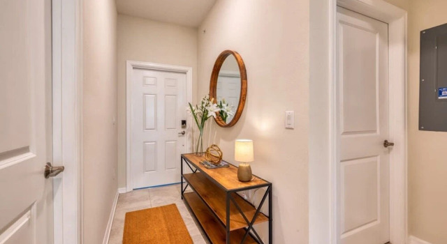 Коттедж Urban Elegance - Modern Retreat