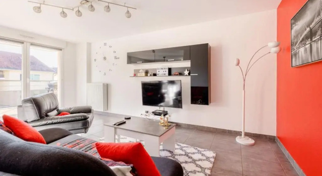 Appartement cosy au coeur de Woippy village, Book Apartment Woippy 