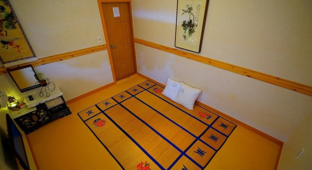 Norijam Hanok Traditional House One, Забронировать Отель Чонджу Чолла-Пукто, рядом с Корейский традиционный культурный центр