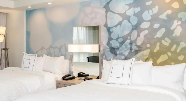 Четырёхместный номер Standard Courtyard by Marriott Somerset