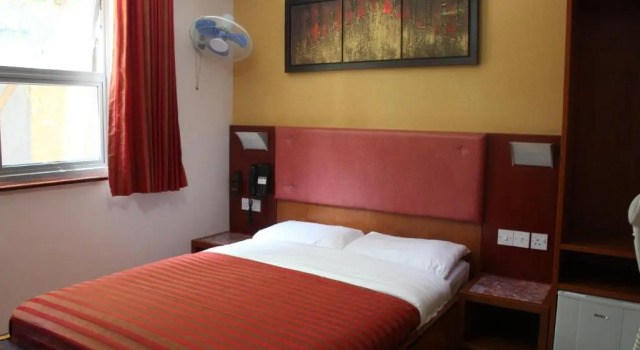 Двухместный номер Standard Eurotraveller Hotel- Express