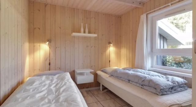 "Gerald" - 1.4km from the sea in NW Jutland, Book Hotel Løkken 