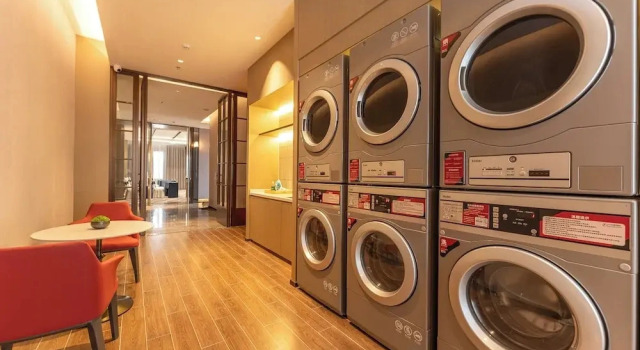 ECHENG Hotel, Jianghan Road Pedestrian Street, Wuhan River Beach, Забронировать Отель Ухань Хубэй