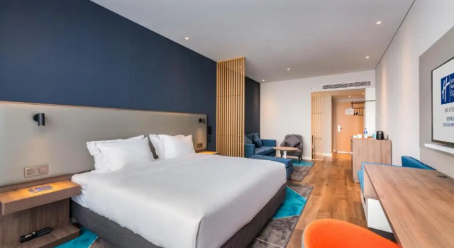Номер Superior Holiday Inn Express Dongyang Hengdian by IHG