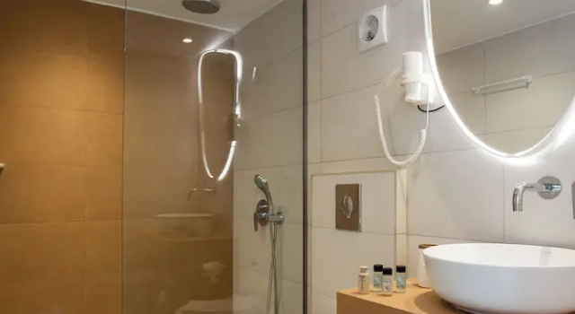 Люкс Luxury Stay Helios - Aparts & Pool Suites