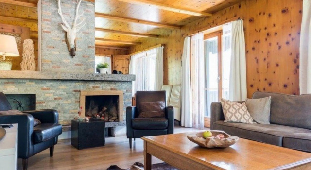 Holiday home in Fieschertal Valais with garden, Prenota Chalet Fiesch Goms